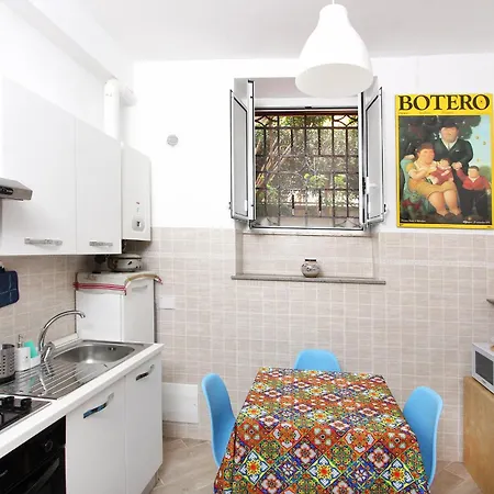 La Maisonette Romana Rom
